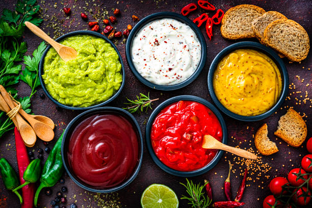 SAUSES & KETCHUPS